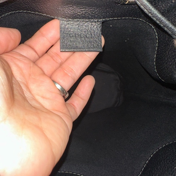 Gucci Supreme monogram Psychedelic bucket bag - Picture 8 of 13